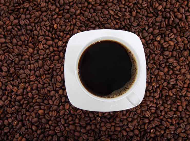 il caffè fa bene contro il caldo